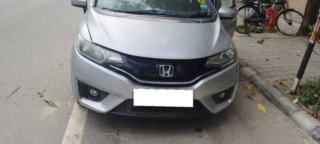 https://images10.gaadi.com/usedcar_image/4472906/original/processed_1b5c5077-43cb-4c42-9d11-403770cbd793.jpg?imwidth=6400