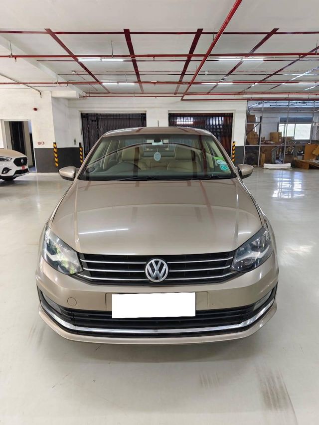 Second-hand 2016 Volkswagen Vento 1.6 Highline for sale in Pune