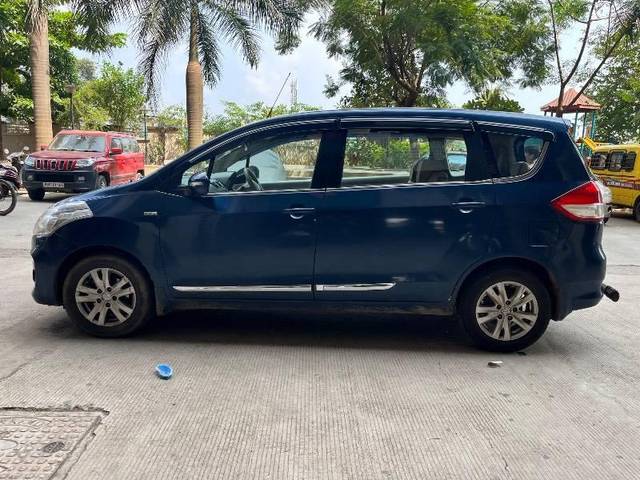 https://images10.gaadi.com/usedcar_image/4473408/original/processed_0857bbac-5628-4980-a0ed-4ce5da3cf1c4.jpeg?imwidth=6402