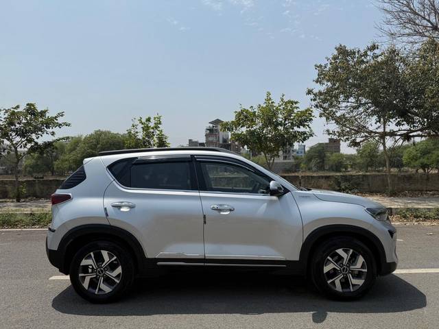 https://images10.gaadi.com/usedcar_image/4473481/original/666fabc9ffaccee37da05c04c4ebcf05.jpeg?imwidth=6401