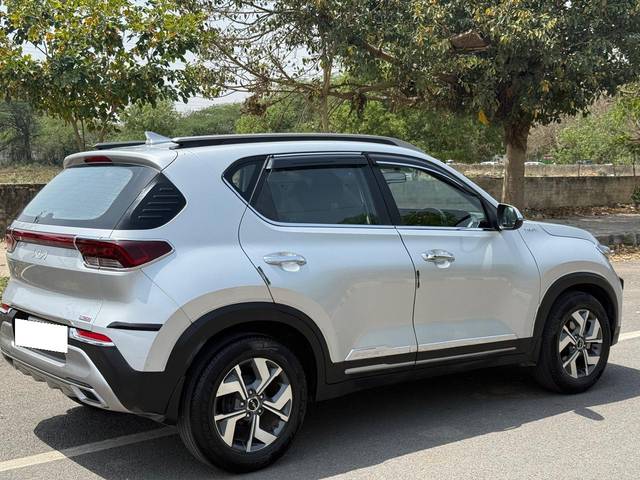 https://images10.gaadi.com/usedcar_image/4473481/original/processed_539caa1f2a65750320865aee3ecd6fad.jpeg?imwidth=6402