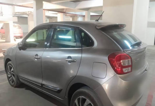 https://images10.gaadi.com/usedcar_image/4474106/original/5513e633-9bf9-4b23-8aed-79978e245811.?imwidth=6402