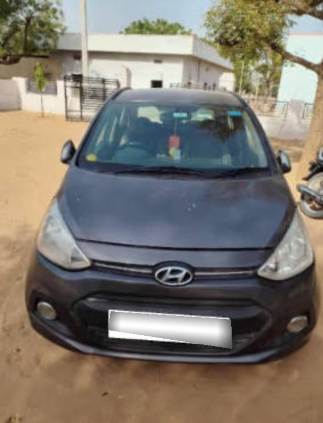 https://images10.gaadi.com/usedcar_image/4474185/original/processed_06fcebe3-9acc-42d9-b3c8-b49eb20e9118.png?imwidth=6400