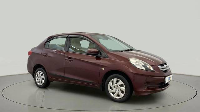https://images10.gaadi.com/usedcar_image/4474546/original/c715863ba1d3238e50a5746022c26f1d.jpg?imwidth=6400