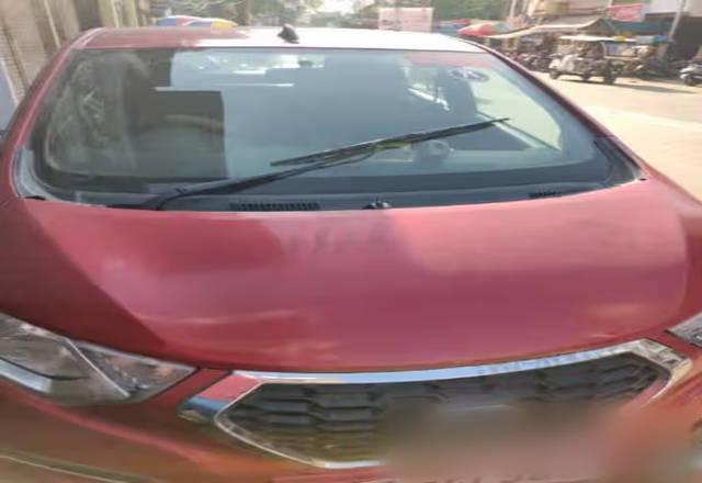 https://images10.gaadi.com/usedcar_image/4474674/original/80b354e0-e61c-432c-a667-28c4fb90a338.?imwidth=6400