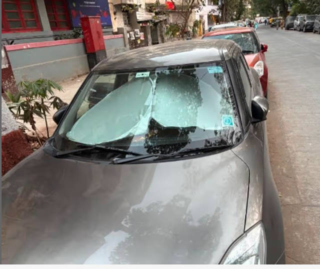 https://images10.gaadi.com/usedcar_image/4474938/original/e55b6efc-482f-429b-a335-06e7920f3e52.png?imwidth=6401