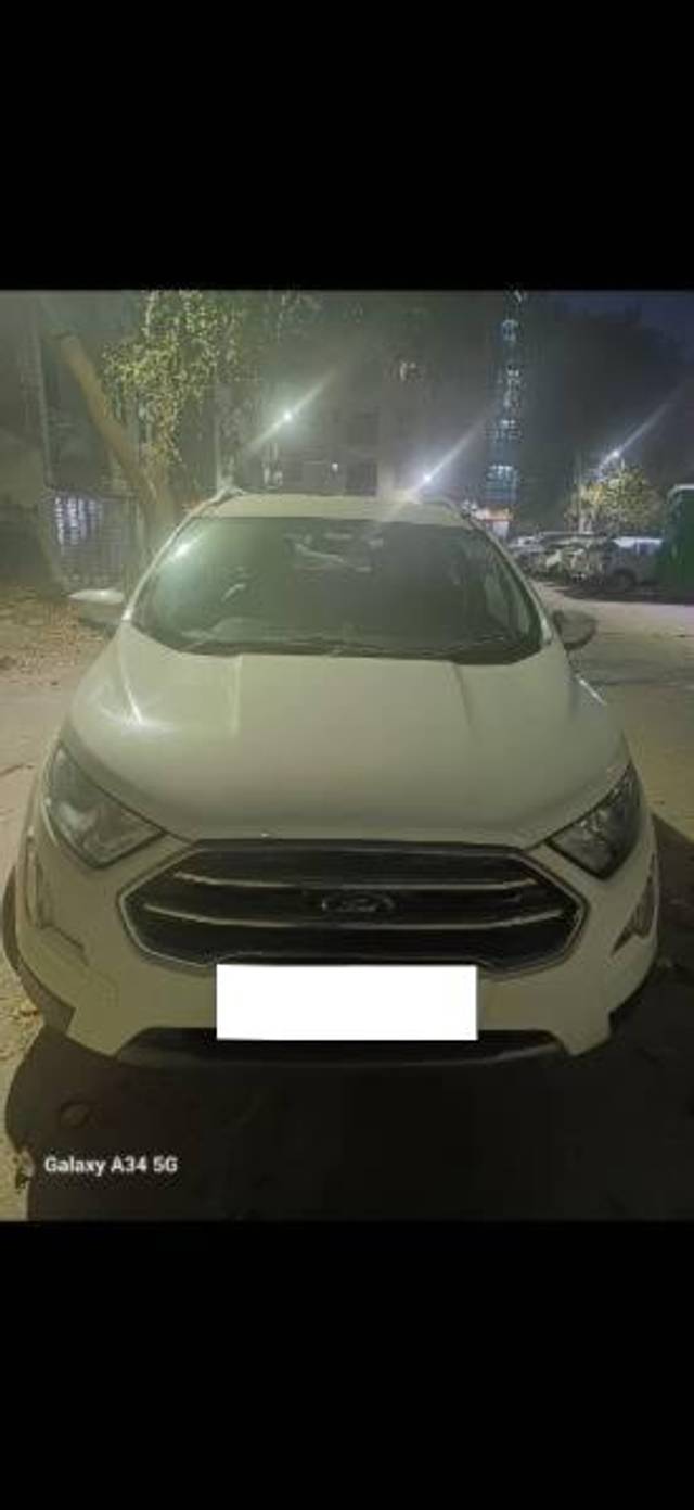 https://images10.gaadi.com/usedcar_image/4475385/original/processed_ce475827-45c9-4a88-bb23-1e8f40d67bbb.jpg?imwidth=6400