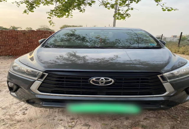 https://images10.gaadi.com/usedcar_image/4475868/original/d1e21748-d5dc-40ff-ad79-451698530781.?imwidth=6400