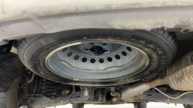 Second-hand 2021 Mahindra XUV700 AX7 6 Str Diesel for sale in Lucknow-21