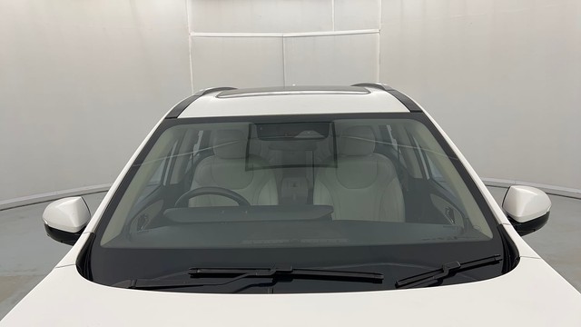 Second-hand 2021 Mahindra XUV700 AX7 6 Str Diesel for sale in Lucknow-10