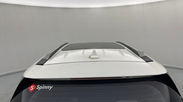 Second-hand 2021 Mahindra XUV700 AX7 6 Str Diesel for sale in Lucknow-22