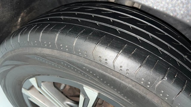 Second-hand 2021 Mahindra XUV700 AX7 6 Str Diesel for sale in Lucknow-39