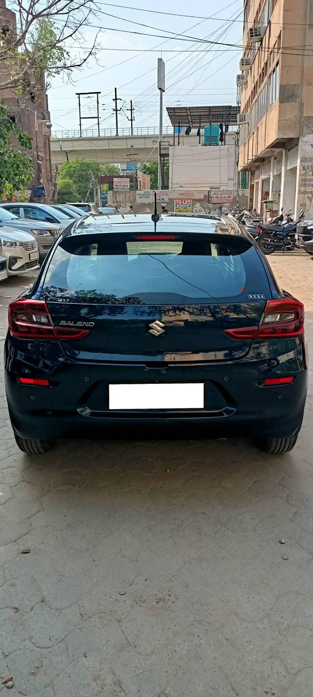 https://images10.gaadi.com/usedcar_image/4476133/original/processed_02f5f370aa2a62c42fe67a841957dde2.jpg?imwidth=6401
