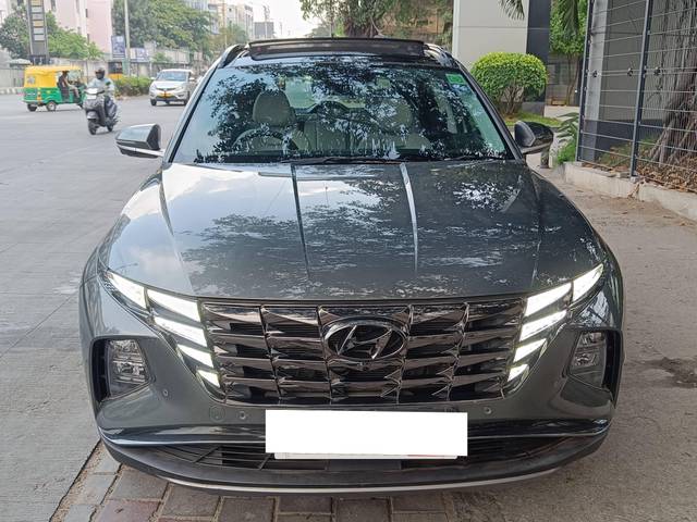 https://images10.gaadi.com/usedcar_image/4476563/original/processed_da4b640eb9db450feb0ccd0b7968956f.jpg?imwidth=6400