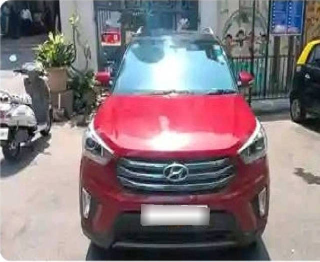 https://images10.gaadi.com/usedcar_image/4476624/original/processed_4a42af27-e149-45e7-9f36-4eff96a5c446.png?imwidth=6402