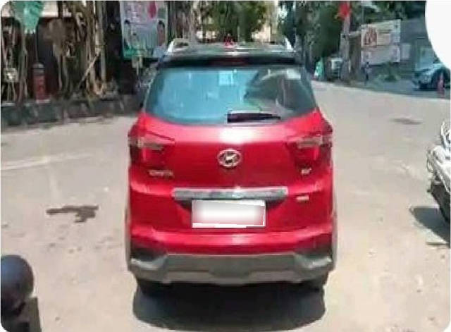 https://images10.gaadi.com/usedcar_image/4476624/original/processed_ec966fdc-9912-41eb-a23a-19d2f46126e8.png?imwidth=6401