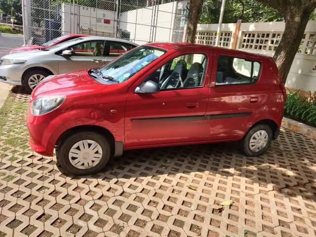 https://images10.gaadi.com/usedcar_image/4476757/original/processed_08cd5e9d-3e16-47ce-a9b6-971405e39ade.jpeg?imwidth=6400