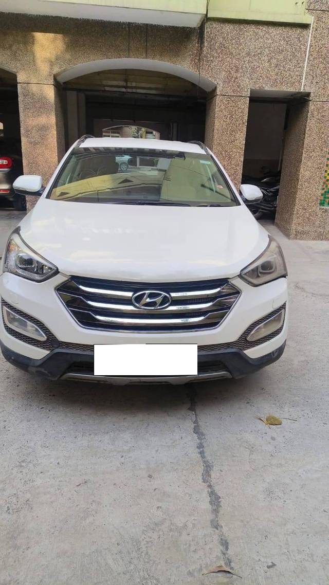 https://images10.gaadi.com/usedcar_image/4476861/original/processed_b6750c21-c31b-4264-9f7c-b89e324402de.jpg?imwidth=6400