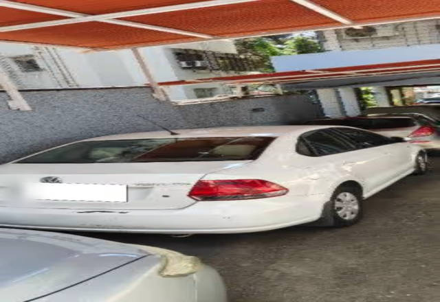https://images10.gaadi.com/usedcar_image/4477043/original/c9abcbdf-0846-4eca-9fbc-6880942b0d7f.?imwidth=6400