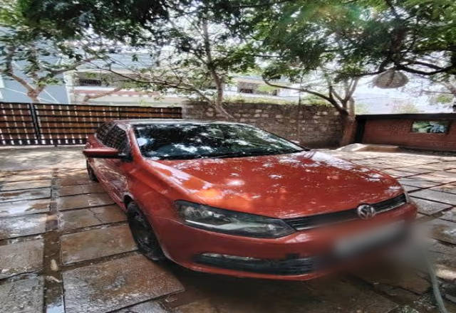 https://images10.gaadi.com/usedcar_image/4477144/original/ac80f94a-7a18-4e8b-9683-04eb75def13a.?imwidth=6400