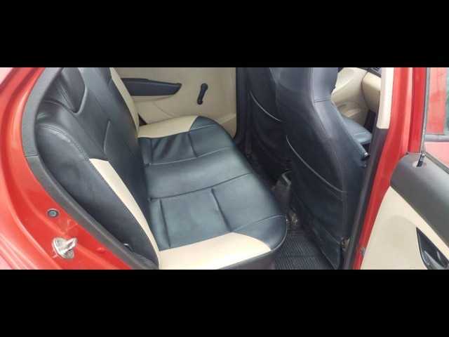 Second-hand 2011 Hyundai EON Sportz for sale in Nagpur-4