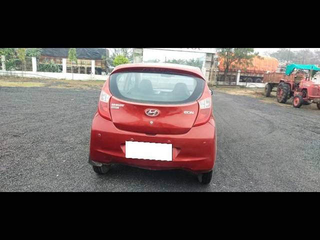 https://images10.gaadi.com/usedcar_image/4477451/original/processed_7f5800d27b382bdd4f70017e237cedfc.jpg?imwidth=6401