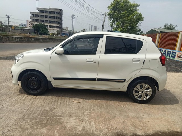 Second-hand 2022 Maruti Celerio ZXI BSVI for sale in Ongole-3