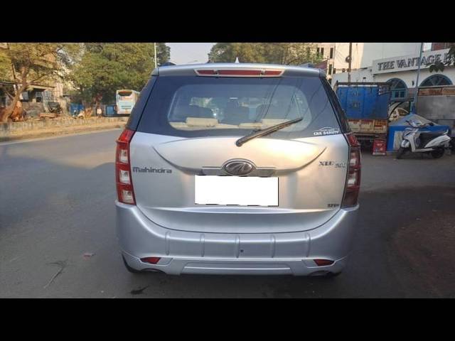 https://images10.gaadi.com/usedcar_image/4477530/original/processed_3e8dfc7cb42c5de74d55f5d0630f853e.jpg?imwidth=6402