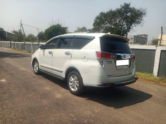 Second-hand 2019 Toyota Innova Crysta 2.4 VX MT BSIV for sale in Ongole-5