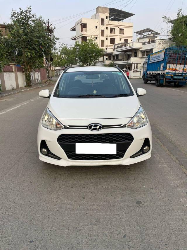 https://images10.gaadi.com/usedcar_image/4477880/original/processed_c003ed94641d74019e551e1ed0263e1d.jpg?imwidth=6400