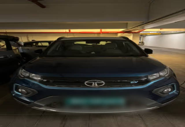 https://images10.gaadi.com/usedcar_image/4478268/original/a6f831b3-1f9e-4858-9585-606e1b881a76.?imwidth=6400