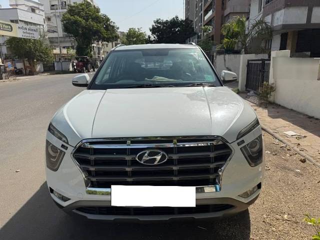 https://images10.gaadi.com/usedcar_image/4478408/original/processed_67d9a665-0d07-4124-aebc-9002f9e61ade.jpeg?imwidth=6402