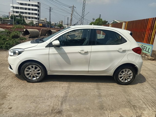 Second-hand 2016 Tata Tiago 1.05 Revotorq XZ for sale in Ongole-4