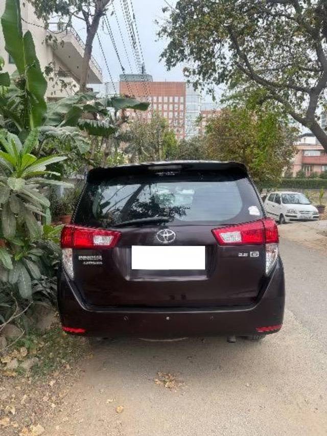 https://images10.gaadi.com/usedcar_image/4478809/original/processed_ec6b6ea6-78fd-4fe7-9901-b977ed45e7c6.jpeg?imwidth=6402