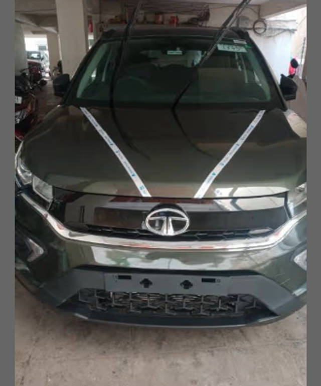 https://images10.gaadi.com/usedcar_image/4478884/original/c8dfe525-c1d2-41eb-91f4-dfe9a87d0903.png?imwidth=6401