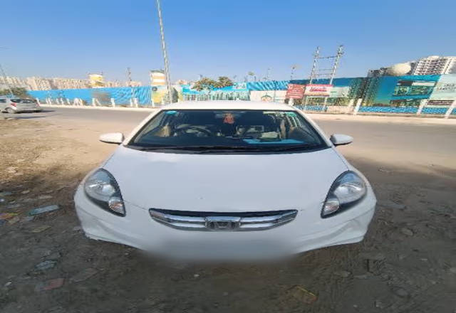 https://images10.gaadi.com/usedcar_image/4479244/original/2c5fa569-898e-4aa2-ba8b-33e40716255c.?imwidth=6400