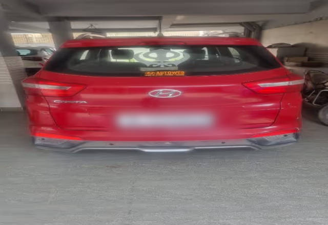 https://images10.gaadi.com/usedcar_image/4479263/original/bd33b51e-e977-40ad-95e2-1aad03157e35.?imwidth=6401