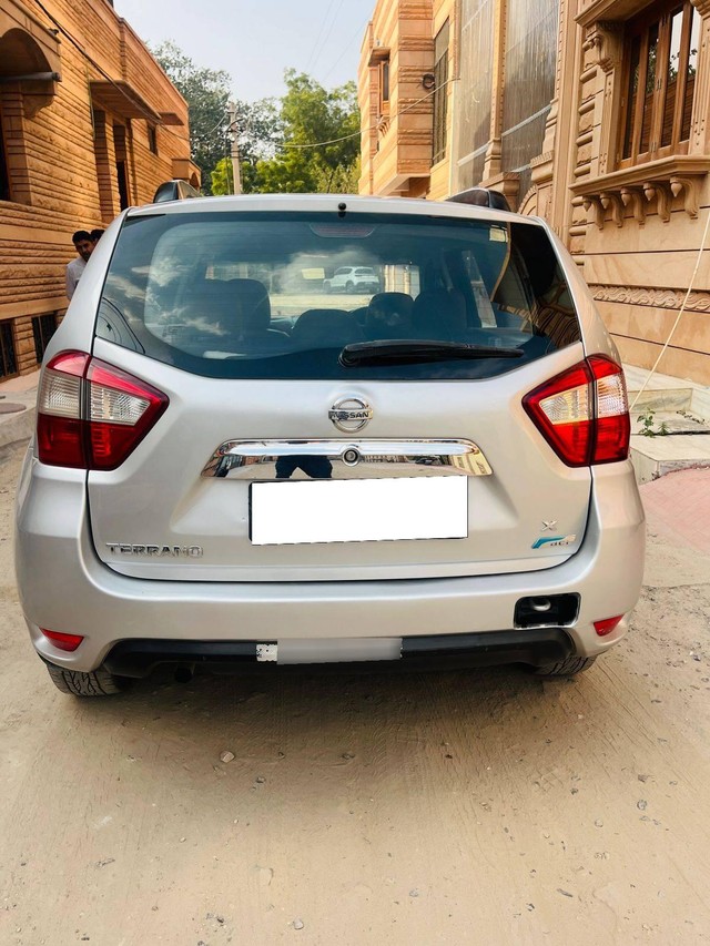 Second-hand 2014 Nissan Terrano XL 110 PS for sale in Jodhpur-10