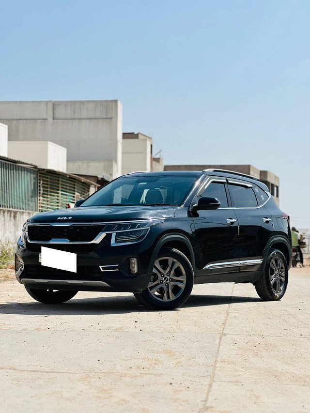 Second-hand 2023 Kia Seltos HTX for sale in Sabarkantha-3