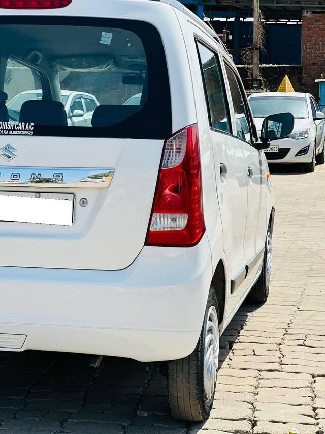 Second-hand 2017 Maruti Wagon R Stingray LXI Optional for sale in Sabarkantha-15