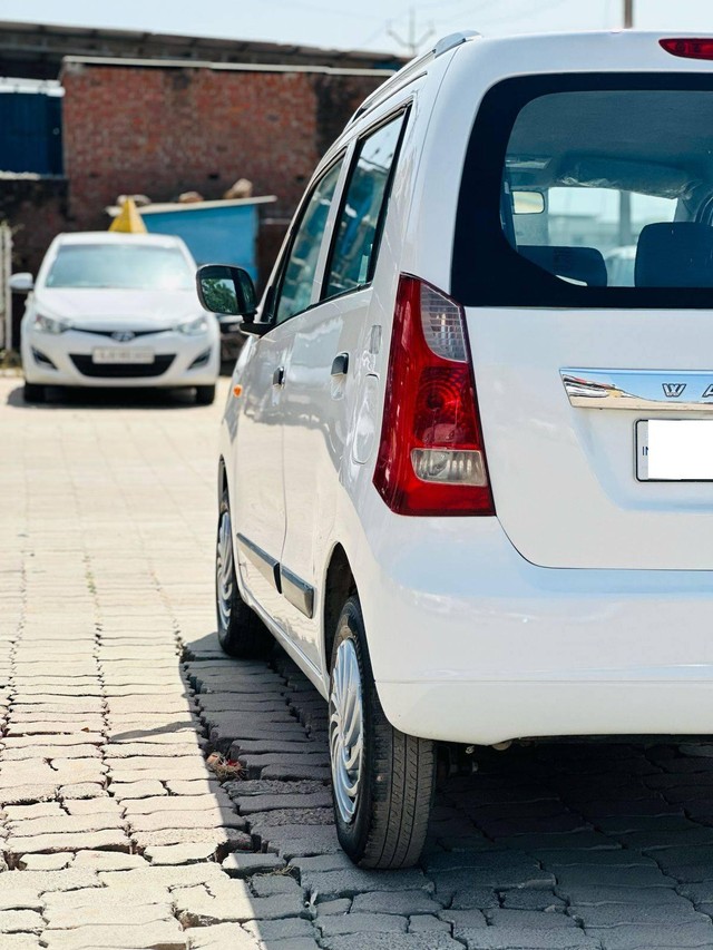 Second-hand 2017 Maruti Wagon R Stingray LXI Optional for sale in Sabarkantha-8