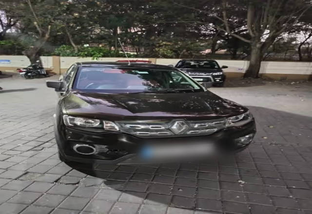 https://images10.gaadi.com/usedcar_image/4479426/original/53465397-d86d-4576-b954-976b19df29e0.?imwidth=6400