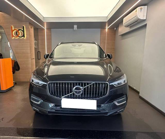 https://images10.gaadi.com/usedcar_image/4479574/original/processed_7d8adae1b6c87656cbb285ff76480c18.jpeg?imwidth=6400