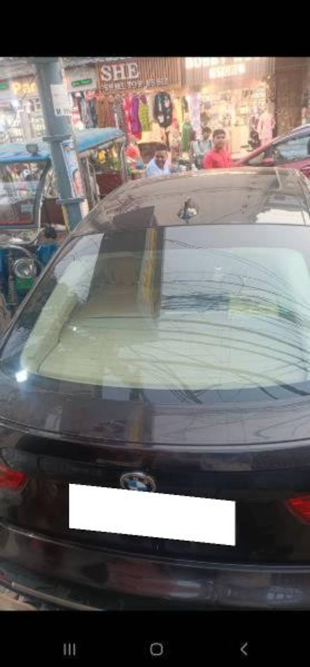 https://images10.gaadi.com/usedcar_image/4479808/original/processed_1ad4d2ef-5868-4d0d-a711-30fa4627ed6b.jpg?imwidth=6402