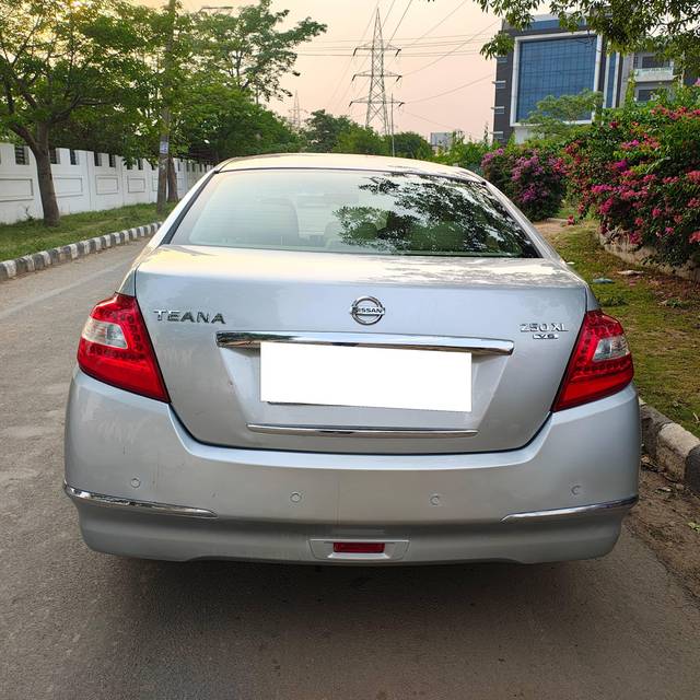 https://images10.gaadi.com/usedcar_image/4479881/original/processed_bd47a823d256ad31305195ecccd72370.jpg?imwidth=6401