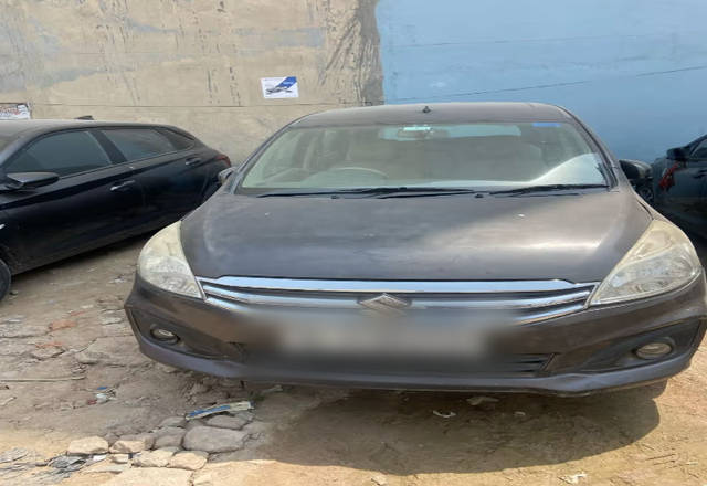 https://images10.gaadi.com/usedcar_image/4480050/original/3305ae00-c11b-4ed5-b895-c38ba268a2f0.?imwidth=6400