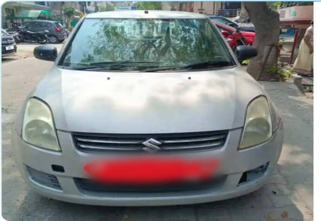 https://images10.gaadi.com/usedcar_image/4480152/original/b01b3e35-a399-469a-8223-7ae7e15230ca.?imwidth=6400