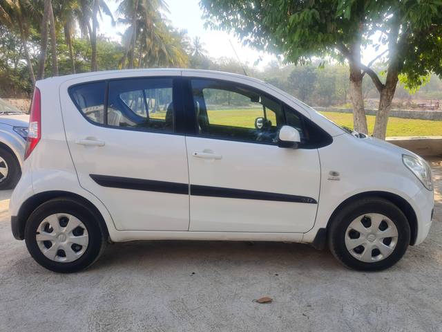 https://images10.gaadi.com/usedcar_image/4480166/original/processed_f33506d13115bad2aae3f76bb90338bf.jpg?imwidth=6401