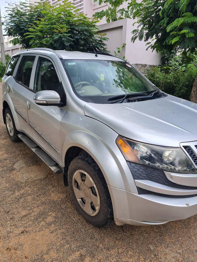 https://images10.gaadi.com/usedcar_image/4480173/original/processed_48f4ed1cb42c69c05ae7854eb8b5c72c.jpg?imwidth=6400