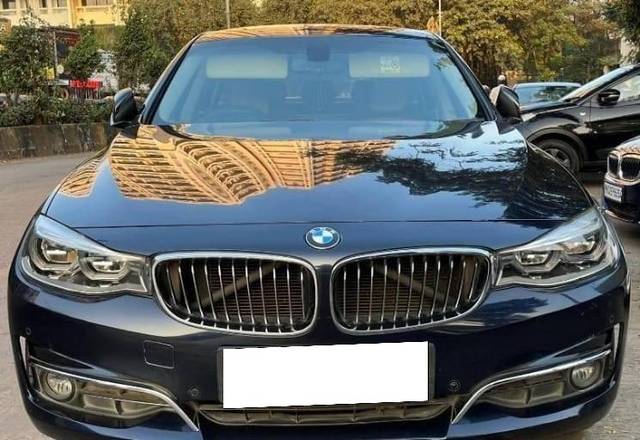 https://images10.gaadi.com/usedcar_image/4480305/original/processed_559f00cbfeb12f69bbab2f1ef23c5d52.jpg?imwidth=6402